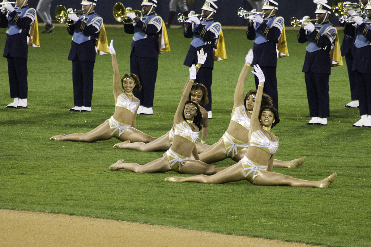 Southern University Marching Band and Dolls